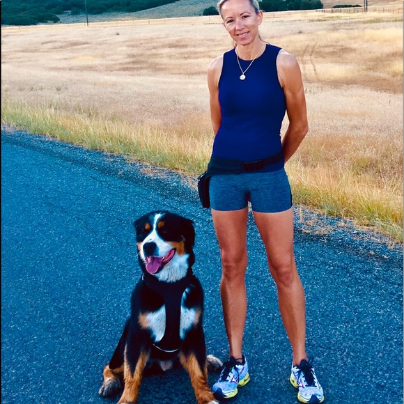 Meet your Posher, Laura Ann - Picture 7 of 13